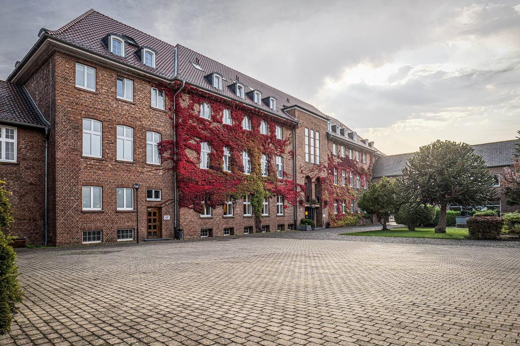 Haus Overbach ยือลิคช์ ภายนอก รูปภาพ